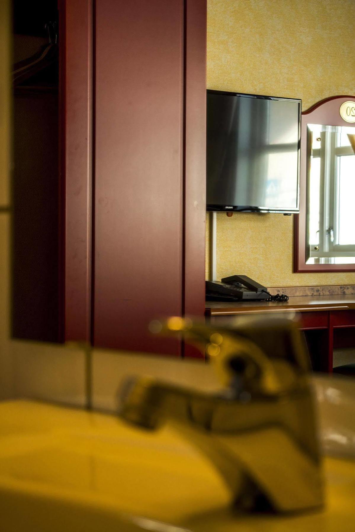 Tysfjord Hotel Storjord I Tysfjord Zewnętrze zdjęcie