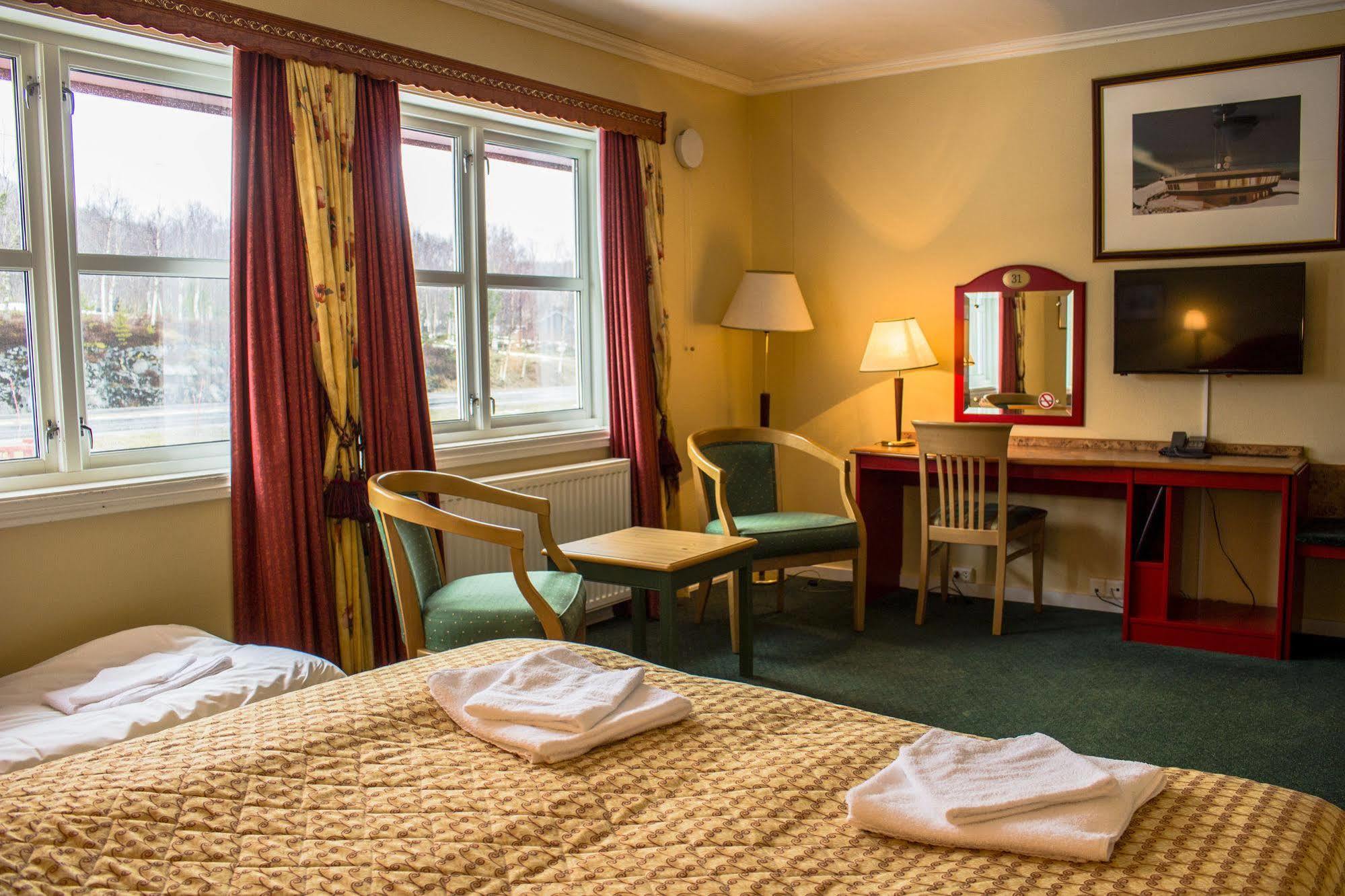 Tysfjord Hotel Storjord I Tysfjord Zewnętrze zdjęcie